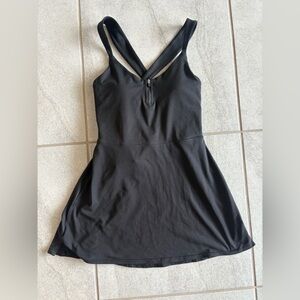 Alo yoga tennis dress skort size small zip front showcase dress
